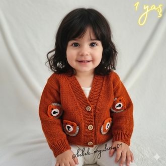 1 Yaş Bebek Hırkası
