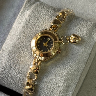 Charmlı gold pinterest saat
