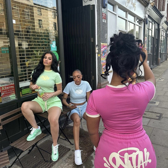 Syna World Woman Pink T-Shirt + Shorts 