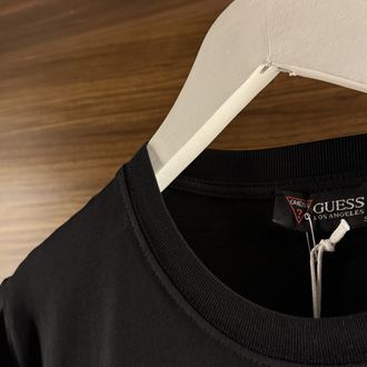 GUESS PREMIUM T-SHIRT