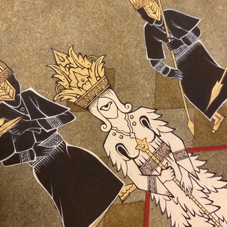 Boundaries of the Queen