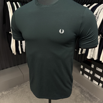 Fred Perry Modal Kırışmayan Kumaş (410-Koyu Yeşil)