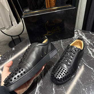 Christian Louboutin  (İTHAL ÜRÜN)