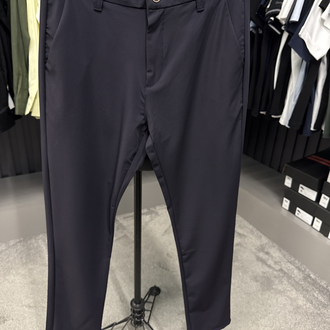 Prada Kırışmayan Kumaş Jogger Pantolon(1355-Lacivert)