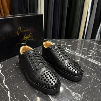 Christian Louboutin  (İTHAL ÜRÜN)