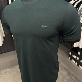 Boss Modal Kırışmayan Kumaş (410-Koyu Yeşil)