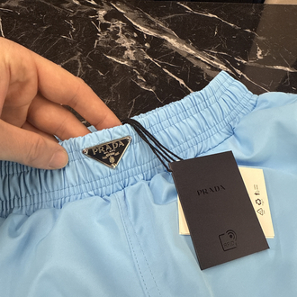 Prada Demir Logo Deniz Şortu (Buz Mavisi)