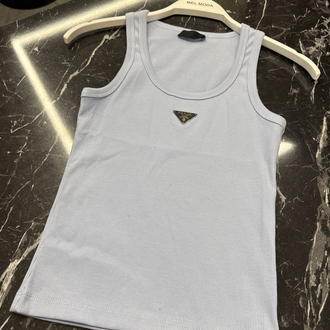 KADIN PRADA Atlet