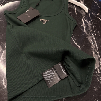 KADIN PRADA Atlet   
