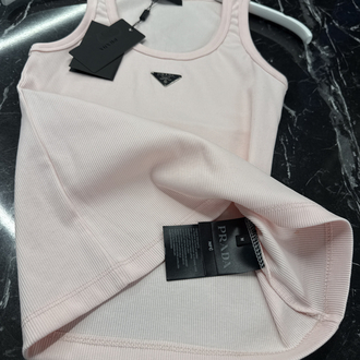 KADIN PRADA Atlet   