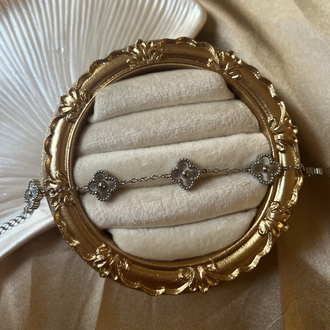 silver yonca bileklik 