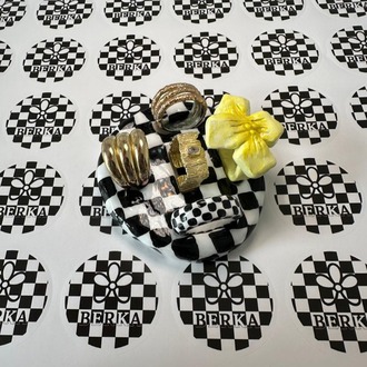 Handmade Black Ring Holder