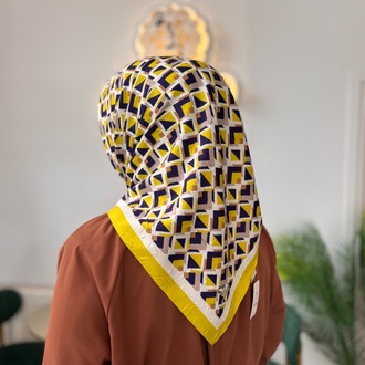 Mozaik Üçgen Desen Bambu Kraş Eşarp (10 RENK) 1053