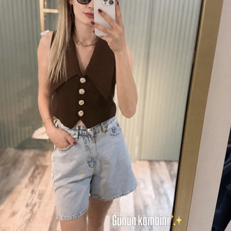Kahve gold düğmeli yelek