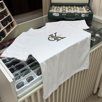 Calvin Klein Göğüs Baskılı Beyaz T-Shirt