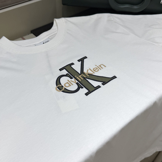 Calvin Klein Göğüs Baskılı Beyaz T-Shirt