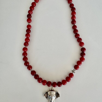 No. 103 / The Crimson Sentinel - Kırmızı Akik & Gümüş Fil Kolye