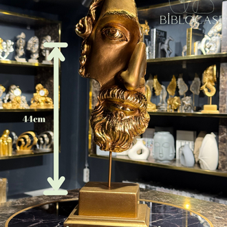 Kaideli Zeus