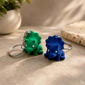 Renkli Mini Triceratops Figür Anahtarlık – Dinozor