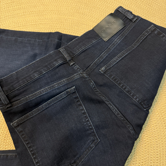G4nt Koyu Lacivert Jean (Dar Kalıp)