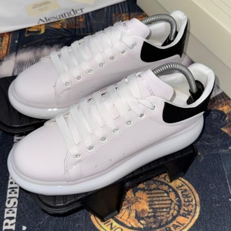 ALEXANDER MCQUEEN