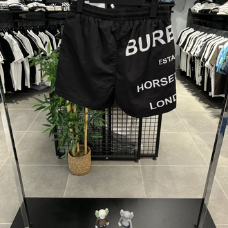 Burberry Deniz Şortu