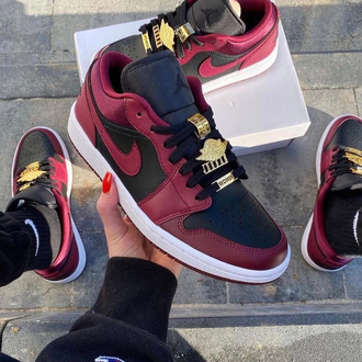 Air Jordan 1 Low Black Dark Beetroot