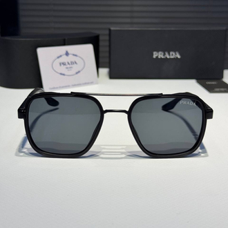 Prada Güneş Gözlüğü