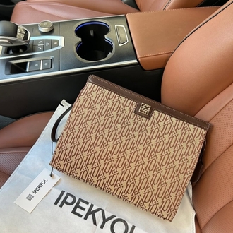 ipekyl Clutch 