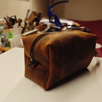 Dopp Bag el çantası.