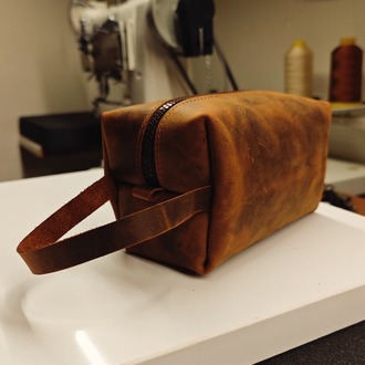 Dopp Bag el çantası.