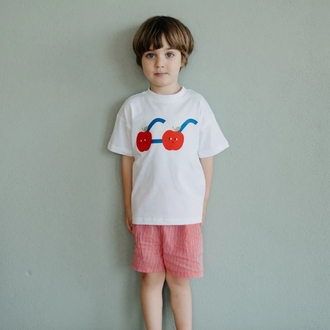ilo and friends Apple of My Eye Tshirt
