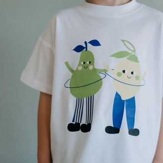 ilo and friends Hula Hoop Tshirt