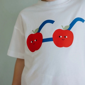 ilo and friends Apple of My Eye Tshirt