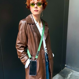Olivia telefon askısı
