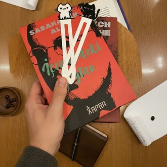 Kitap Kedileri Ayracı | BookyFancy
