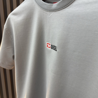 DIESEL GÖĞÜS NAKIŞ DETAY PREMIUM T-SHIRT code:00006