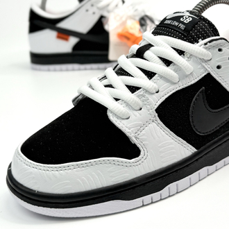 NİKE SB DUNK LOW X TGHTBOOTH