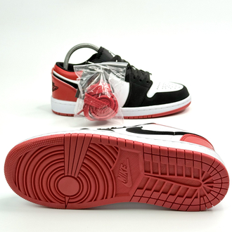 NIKE AIR JORDAN 1 LOW SE “BLACK TOE”