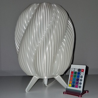 3D Baskı Abajur – Silk İnci Beyaz Üst & Silk İnci Beyaz Ayak (Parlak Yüzey)