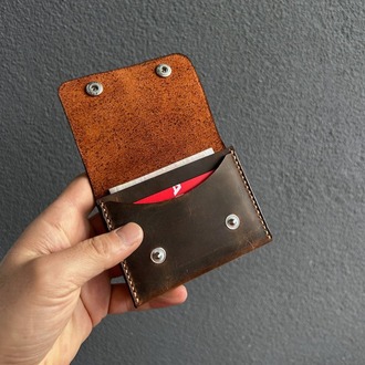 Çıtçıtlı Deri Cüzdan - El Yapımı Minimalist Kartlık - Kahverengi Hakiki Deri 