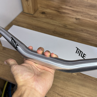 Title AH1 80 cm 38mm rise sıfır gidon