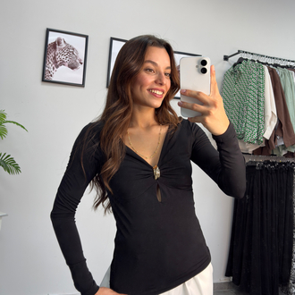 V Yaka Gold Aksesuarlı Siyah Body