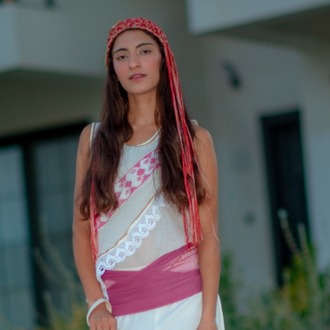 El İşçiliği Crop Bluz
