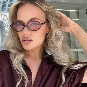 miu miu Pembe Cam Polarize Güneş Gözlüğü