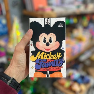 Mickey Mouse Sürpriz Kutu