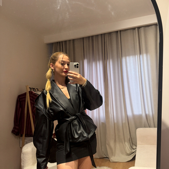 Deri kuşaklı oversize ceket 