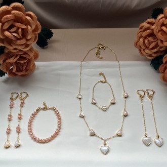 5A++ Peach Pearl Bracelet