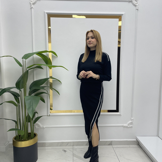 Şeritli Yırtmaçlı Etekli Takım