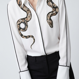 Unique | Snake’s embrace